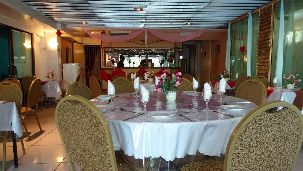 Hypertek Hotel กรองด์เบย์ ภายนอก รูปภาพ