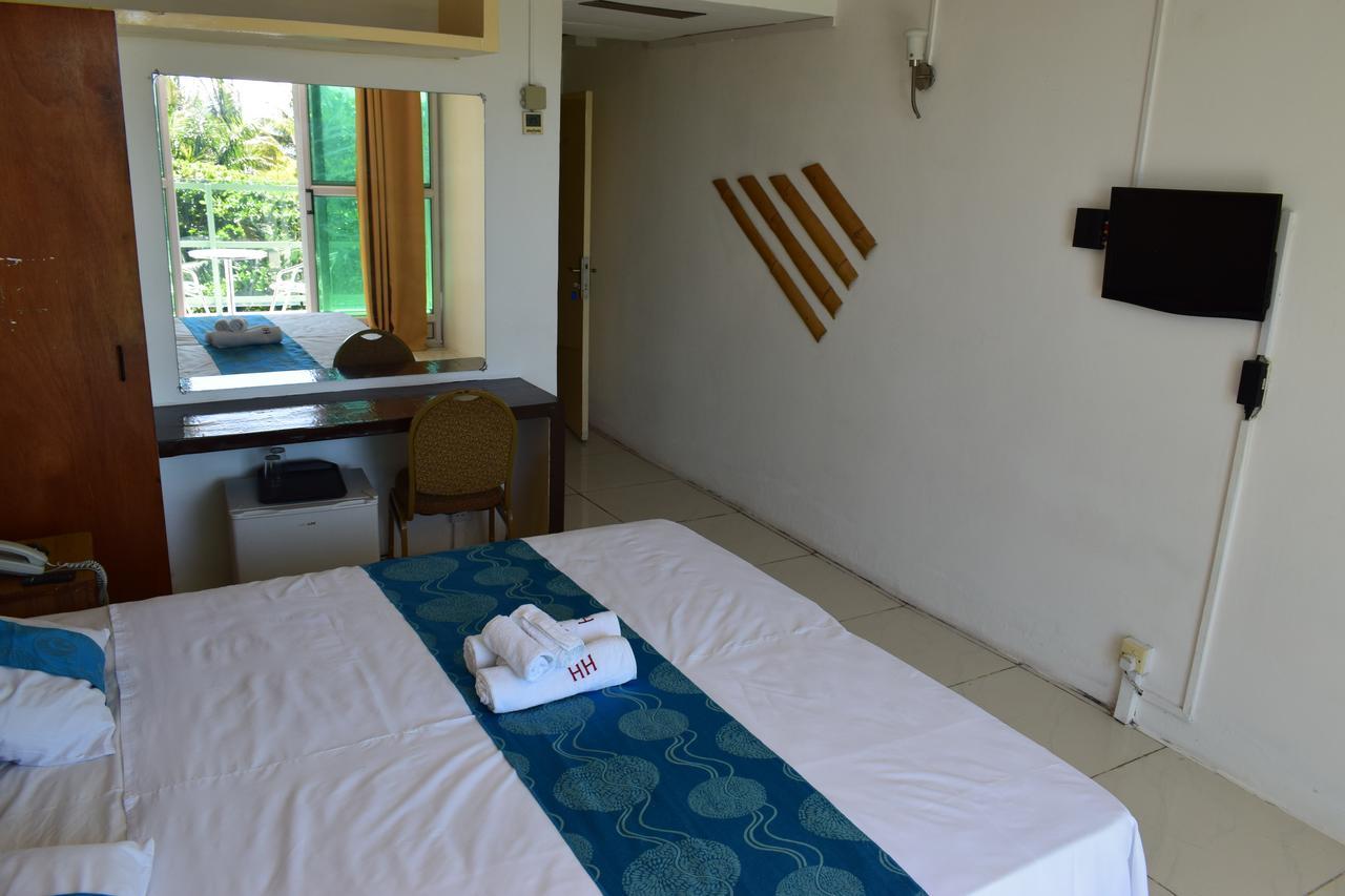 Hypertek Hotel กรองด์เบย์ ภายนอก รูปภาพ