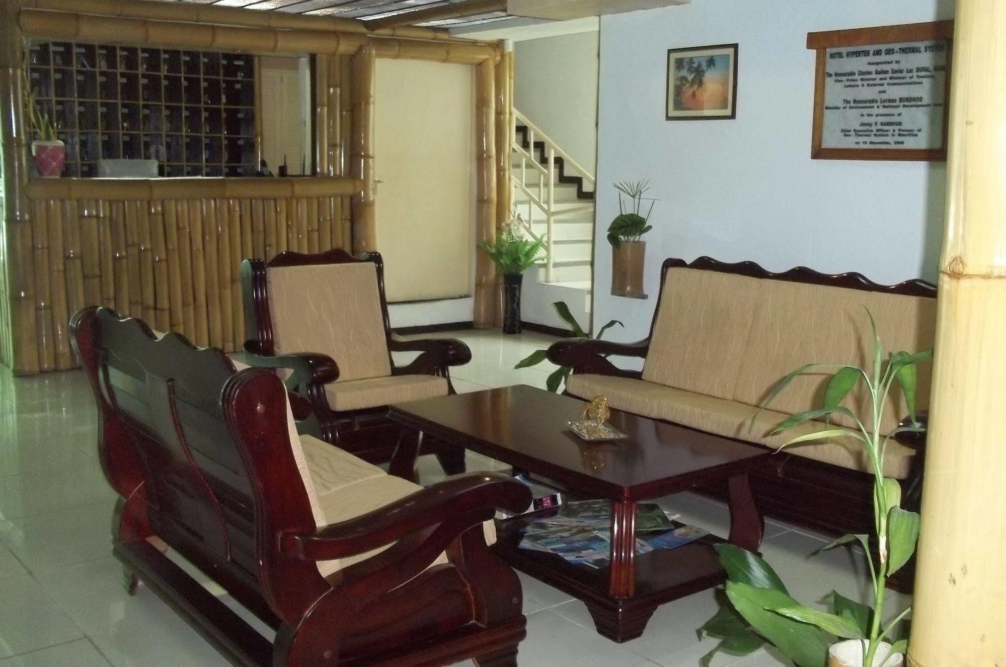 Hypertek Hotel กรองด์เบย์ ภายนอก รูปภาพ